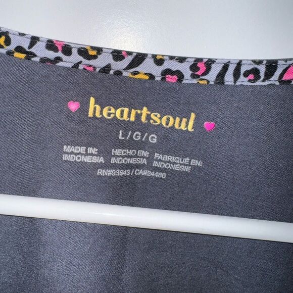 HEARTSOUL BRAND WOMENS SCRUB NURSE TOP - Picture 4 of 6